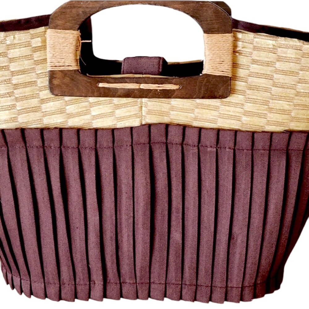 Straw Bow Wood Handles Brown & Natural Color Tote Bag - Picture 4 of 9